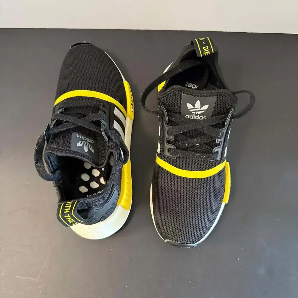 Adidas NMD‎ R1 Black Solar Yellow GV7183 Size 5.5